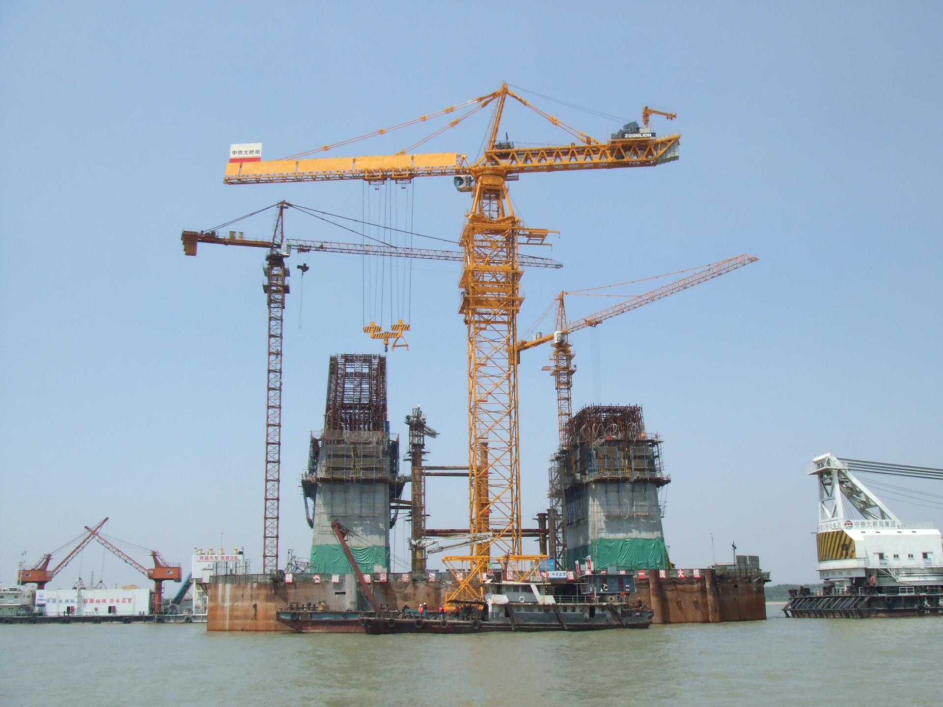 大國重器 中聯重科D5200-240超大型錘頭塔式起重機解析